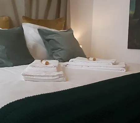 Casa de hóspedes Ap.art 3*